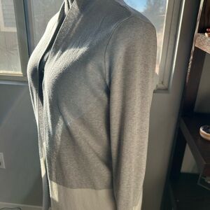 Stylish Gray Cardigan